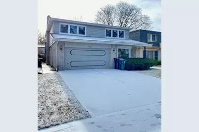 4915 Farwell Avenue, Skokie, IL 60077 - Photo 1