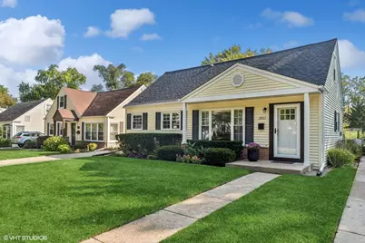 1003 N Haddow Avenue, Arlington Heights, IL 60004 - Photo 1