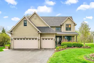 480 Lasalle Dr, Lake Holiday, IL 60552 - Photo 1