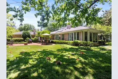 694 S Ridge Road, Lake Forest, IL 60045 - Photo 1