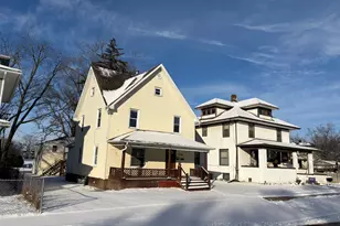 229 S Sibley Ave, Kankakee, IL 60901 - Photo 1