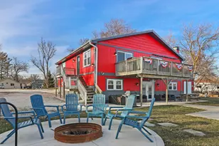 26048 W Forest Ave, Antioch, IL 60002 - Photo 1