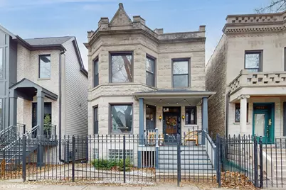 2452 N Francisco Avenue, Chicago, IL 60647 - Photo 1