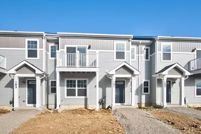 187 Kingsport Drive, South Elgin, IL 60177 - Photo 1