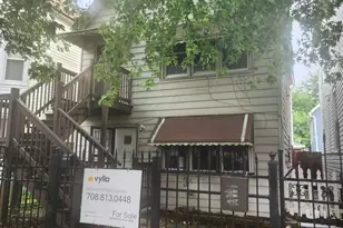 8239 S Commercial Ave, Chicago, IL 60617 - Photo 1