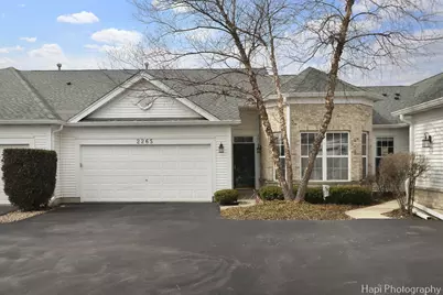 2265 Meadowcroft Lane #2, Grayslake, IL 60030 - Photo 1