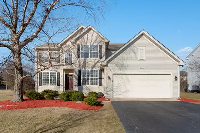 350 Hummingbird Lane, Lindenhurst, IL 60046 - Photo 1