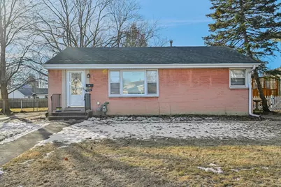 1431 E Algonquin Road, Des Plaines, IL 60016 - Photo 1