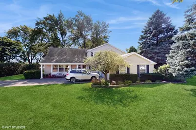 1555 E Lake Louise Drive, Palatine, IL 60074 - Photo 1