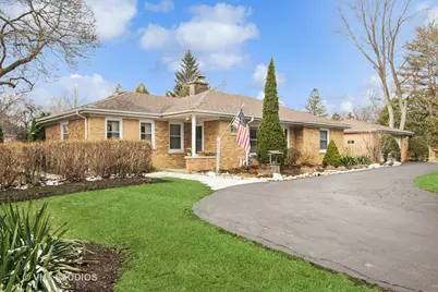 102 Brook Road, Prospect Heights, IL 60070 - Photo 1