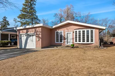 234 Southgate Drive, Northbrook, IL 60062 - Photo 1