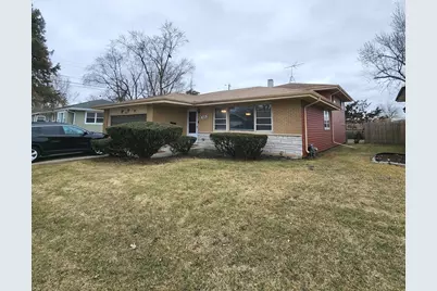 16856 S Wausau Avenue, South Holland, IL 60473 - Photo 1