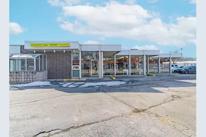 1060 Busse Highway, Park Ridge, IL 60068 - Photo 1