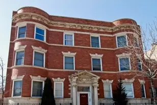 3252 S Prairie Ave, Chicago, IL 60616 - Photo 1