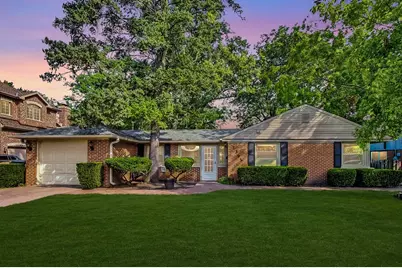 2392 Manor Lane, Park Ridge, IL 60068 - Photo 1