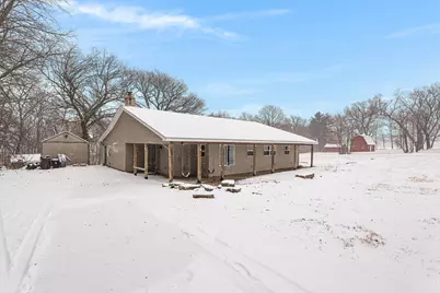 879 W Dupont Road, Morris, IL 60450 - Photo 1
