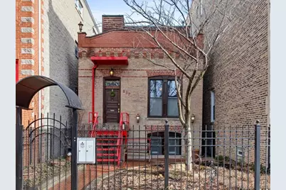 937 N Fairfield Avenue, Chicago, IL 60622 - Photo 1