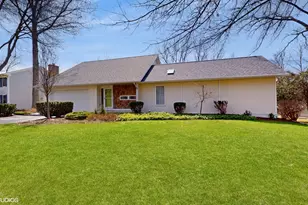 537 Wiswell Dr, Williams Bay, WI 53191 - Photo 1
