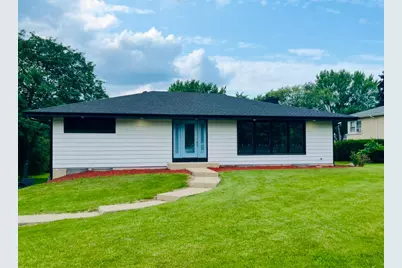 22W300 Broker Road, Medinah, IL 60157 - Photo 1