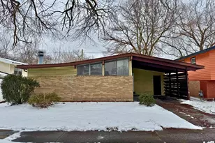 15126 S Sunset Dr, Dolton, IL 60419 - Photo 1