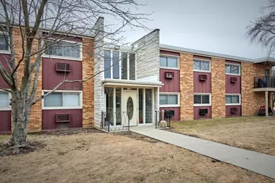 120 B Collen Drive #114, Lombard, IL 60148 - Photo 1