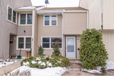 2240 Morningside Circle #E, Carpentersville, IL 60110 - Photo 1