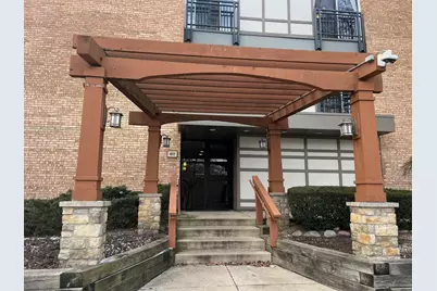 1811 Four Lakes Avenue #3B, Lisle, IL 60532 - Photo 1