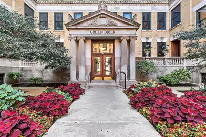 559 W Surf Street #507, Chicago, IL 60657 - Photo 1