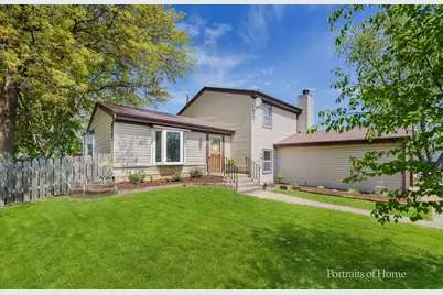 84 W Stevenson Drive, Glendale Heights, IL 60139 - Photo 1