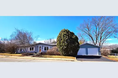 2003 Oakland Avenue, Crest Hill, IL 60403 - Photo 1