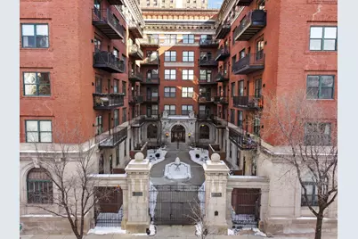 1439 S Michigan Avenue #412, Chicago, IL 60605 - Photo 1