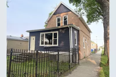 8900 S Emerald Avenue, Chicago, IL 60620 - Photo 1