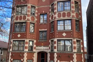 8131 S Kingston Ave, Chicago, IL 60617 - Photo 1