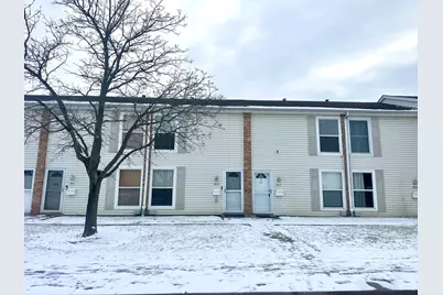 1907 Kenilworth Circle, Hoffman Estates, IL 60169 - Photo 1