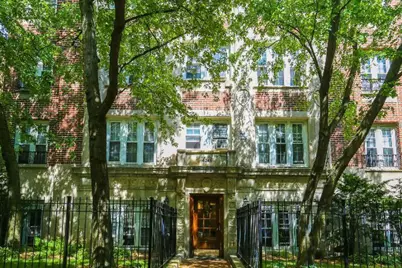 4241 N Kenmore Avenue #209, Chicago, IL 60613 - Photo 1