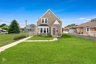 3706 Ruby St, Schiller Park, IL 60176 - Photo 1