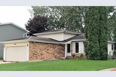 918 Cumberland Court, Carol Stream, IL 60188 - Photo 1