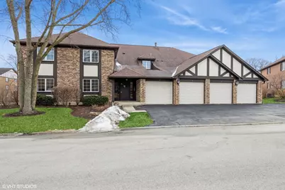 11 Sauk Trail #3, Indian Head Park, IL 60525 - Photo 1