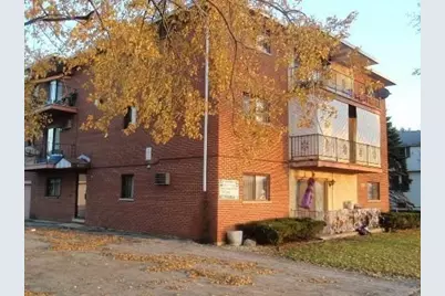 9645 Ridgeland Avenue #302, Oak Lawn, IL 60453 - Photo 1