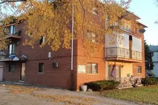 9645 Ridgeland Ave, Oak Lawn, IL 60453 - Photo 1