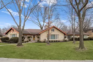 326 Evelyn Rd, Riverside, IL 60546 - Photo 1