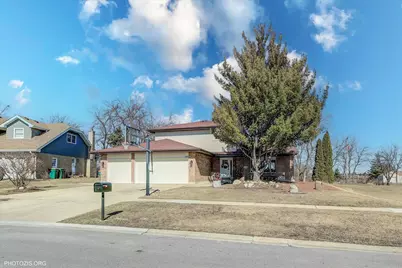 630 Kruk Street, Lemont, IL 60439 - Photo 1