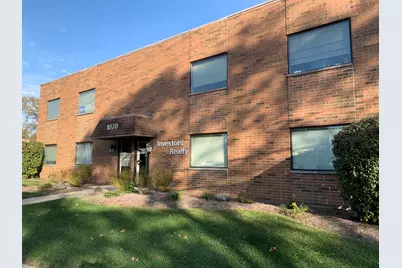 1070 Larkin Avenue, Elgin, IL 60123 - Photo 1