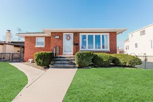 13322 S Avenue O, Chicago, IL 60633 - Photo 1