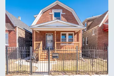 1131 N Keeler Avenue, Chicago, IL 60651 - Photo 1