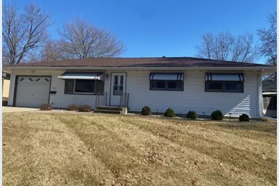 1709 Calhoun Street, Peru, IL 61354 - Photo 1