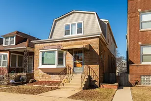 10526 S Avenue H, Chicago, IL 60617 - Photo 1