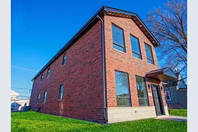 131 N 12th Avenue, Melrose Park, IL 60160 - Photo 1