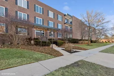 1350 N Western Avenue #209, Lake Forest, IL 60045 - Photo 1