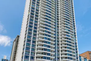 1300 N Lake Shore Dr, Chicago, IL 60610 - Photo 1